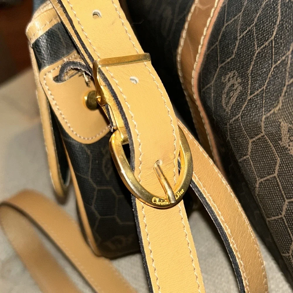 Christian Dior Honeycomb Boston & Shoulder/Crossbody bags 💯 % AUTHENTIC - Picture 15 of 17